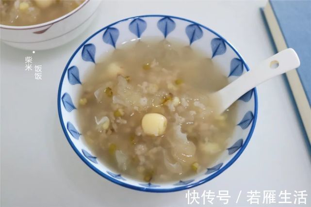 糯米|夏季养身体,这碗粥可以常吃,5种食材一锅煮,清热养脾胃