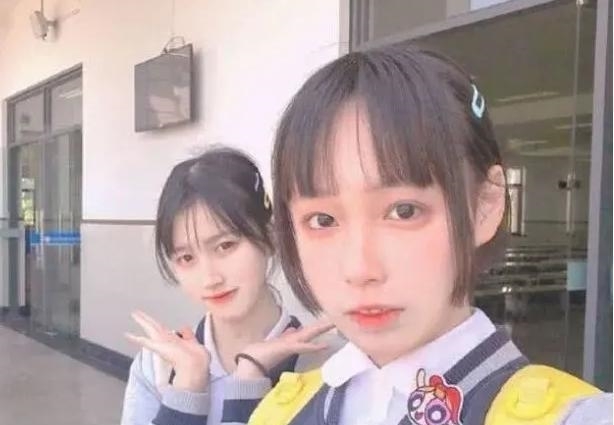 男生|初中女生自认“小仙女”的4个举动,其实很幼稚,男生没眼看