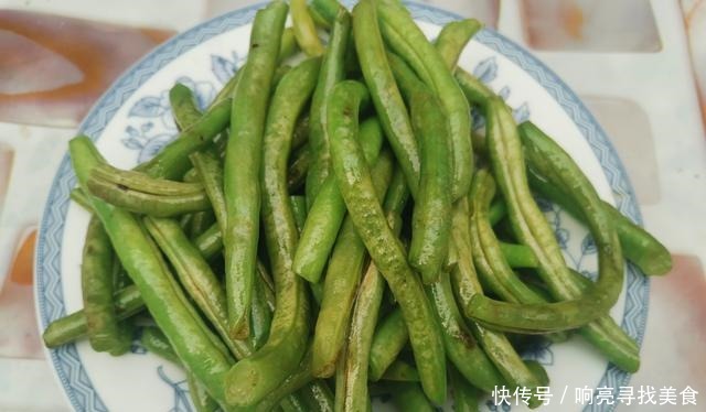  东北人都会做的一道菜，能有效补充钙质，很适合寒冷的冬天食用