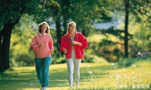 长寿|早上起床后若有这4个好习惯，偷着乐吧，长寿可能与你“有缘”