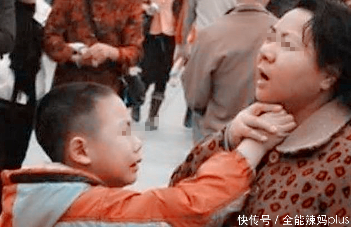 早餐|日本11岁男孩的早晨,刺痛无数中国父母:教育是最好的国防