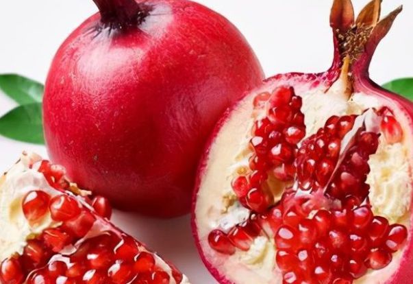 石榴|家里老人年纪大了容易生病,多吃3种吉祥果,寓意健康长寿