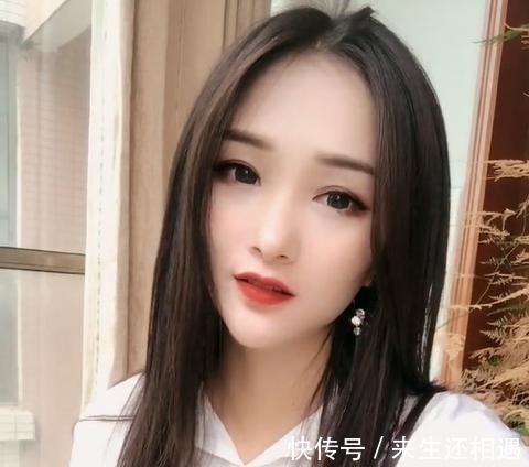 头发|美女的头发是打了发蜡吗看起来怪怪的!