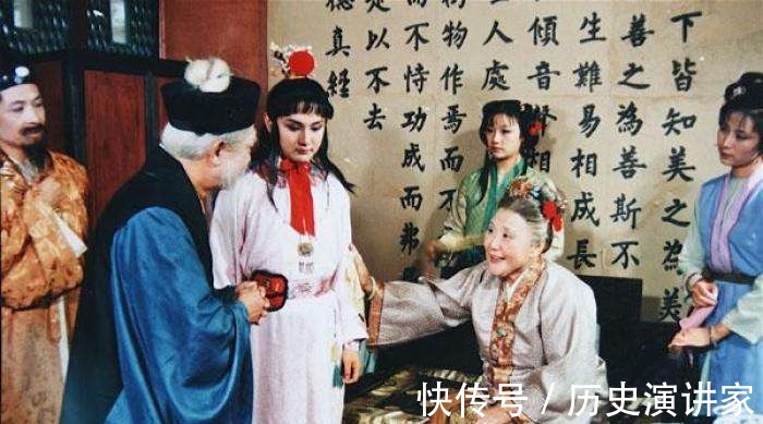 薛宝钗$贾母为何坚决不同意宝钗嫁给宝玉宝钗有一个先天弱势,太可惜了!