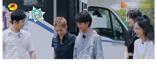 欺騙|《中餐廳5》被曝欺騙粉絲，用龔俊當(dāng)海報(bào)宣傳，首播鏡頭少得可憐