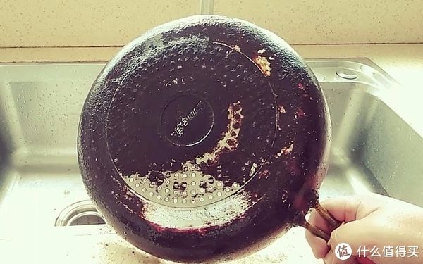 吊灯|建议大家:不管再节俭,这7件旧东西该扔就扔,一点都不用心疼