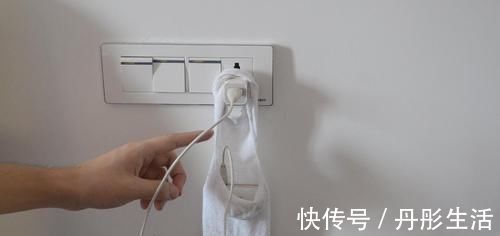 旧袜子一只也别扔，放在家里特别实用，一年能省几百元，涨知识了