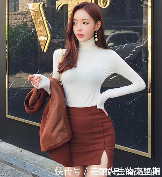 曲线|夏日里打底衫搭配，塑造了女人完美曲线的一面，真的超级美！