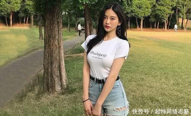 简约穿搭,靓丽个性紧身穿搭清爽又舒适,让你优雅不失高贵!