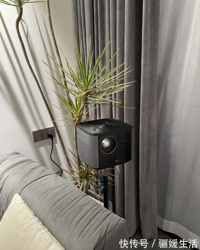 大理石|想要一个美观又大气的电视墙,但不懂如何设计!可以参考这六款