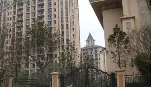 买房|一梯两户东边套和西边套有啥区别？问完内行人，后悔没一早知道