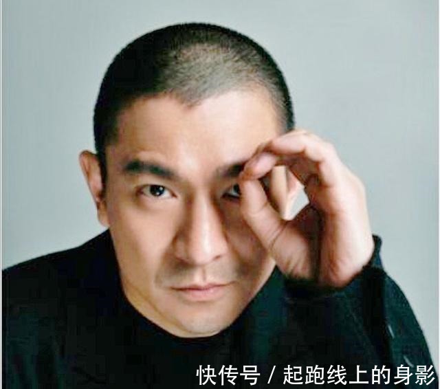 平头|男人过了40岁，尽量避开这3种发型，尤其是第二种，显老又土气！