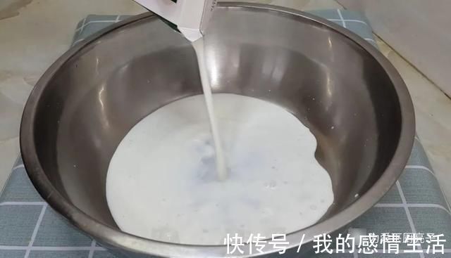 冰淇淋|夏日自制冰淇淋做法,冰箱一放,简单好吃无添加,孩子天天嚷着吃