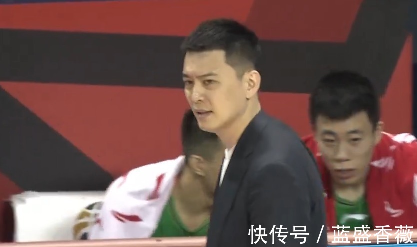 深圳队|连锁反应!辽宁3国手豪阵被打爆,郭艾伦2分下场,韩德君开局两犯!