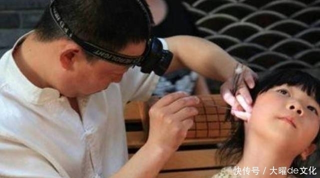 清理|如果一个人十年不掏耳屎,耳朵里会变成什么样?今天可算知道了