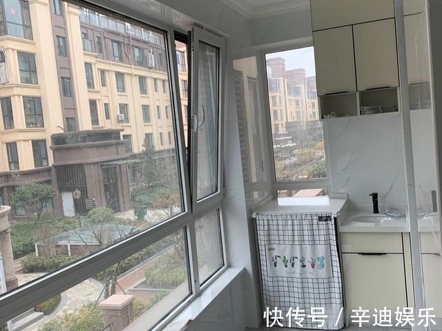 储物空间|装修完工，保洁做完晾着通风中，很漂亮，过道打柜子真实用，晒晒