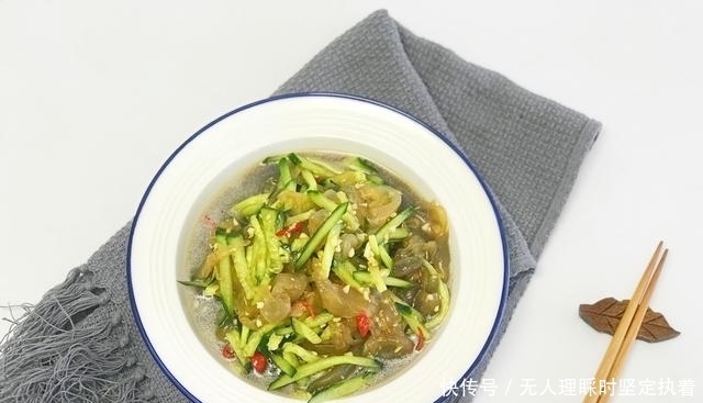 立夏后,這涼拌菜可以多吃,可以解體內(nèi)毒素還清熱,順利度過夏天