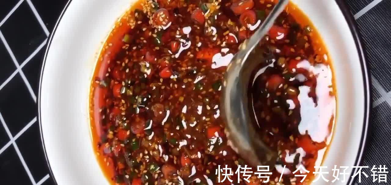 万能蘸料的做法,从四川厨师哪里得到的配方,做法简单特别实用!
