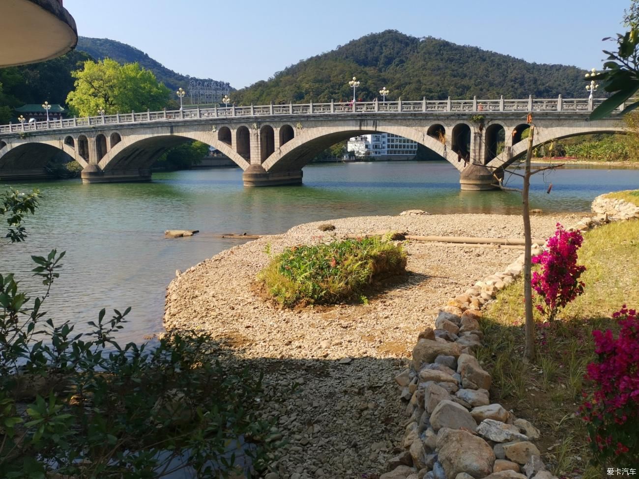 带你一起去温泉镇泡温泉