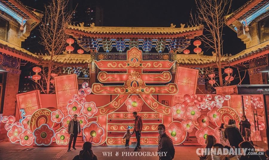 过年啦!去兰州老街看灯会吧