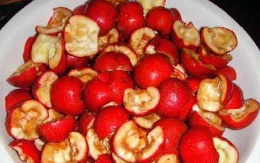 运动|山楂日常喝，等于运动半小时，不仅能减肥，还可解决便秘问题