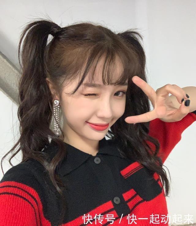 蔡卓宜|不要再绑马尾了,今夏流行这三种“女团发型”,青春又活泼