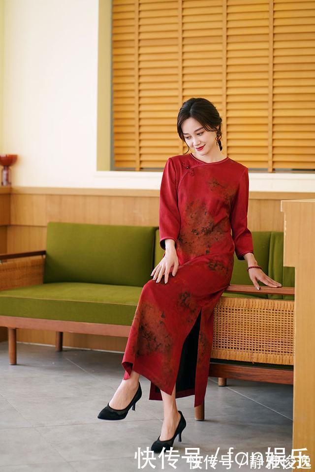 知识点 年过50岁的女人,入秋建议这“5种”穿搭,美得惊艳时光!