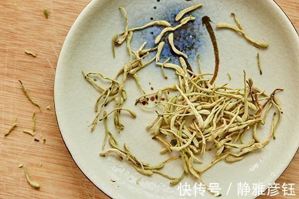 延缓衰老|蒲公英和它是“好搭档”，每天泡水喝一杯，活血养肝，有助于长寿