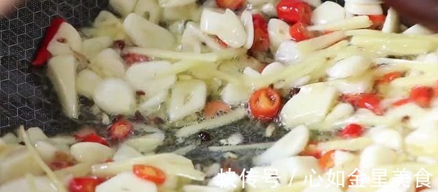 腌料|原来腌黄瓜这么简单，一个小时就能吃，清脆开胃，放三个月不坏！