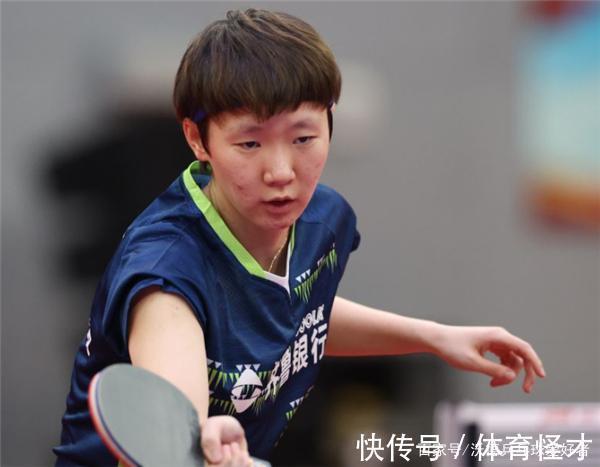 孙铭阳|国乒双小魔王打嗨!3-2曹巍孙铭阳,1-5落后逆转孙颖莎拒绝2连败