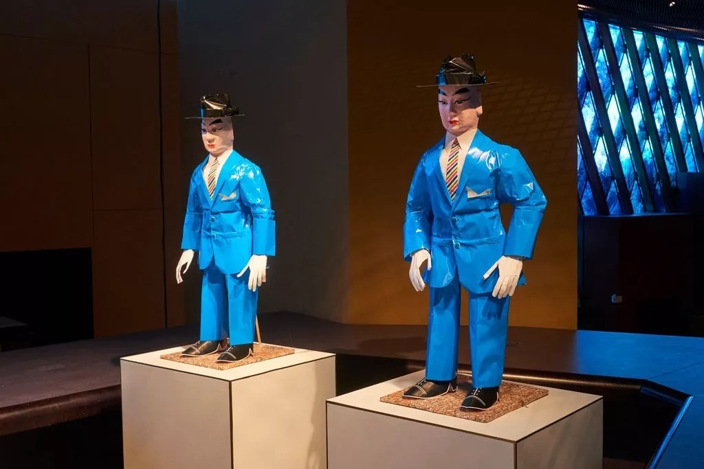 亡人|国人烧给亡人的纸扎,登上巴黎设计周,老外:中国人太浪漫了!