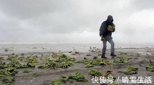 咖喱|有人在海边捡到钻石,更有人在海边捡到红宝石戒指