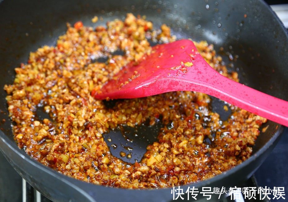 豆腐吃了几十年，第一次如此做，30年大厨亲授，太香了，只花5元