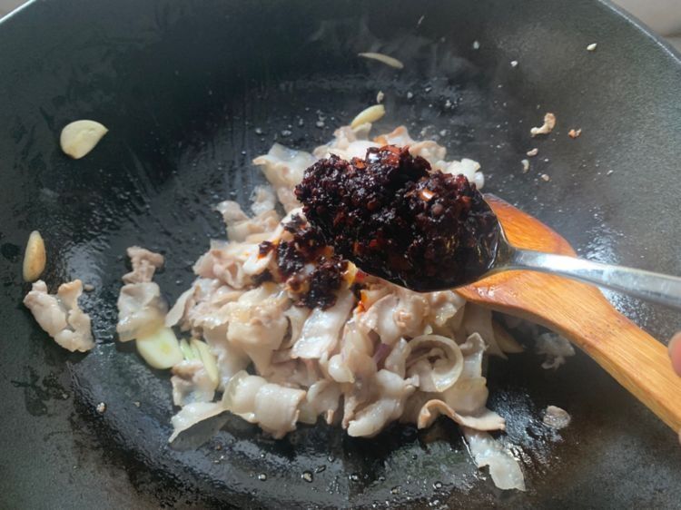 家常小炒肉，除了好吃下饭就是简单，厨房小白也能搞定