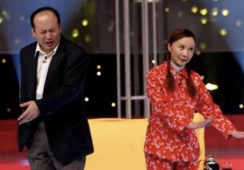 話劇團|郭達翻盤史:從養豬工人到春晚釘子戶,20年不下臺的背后誰在支撐