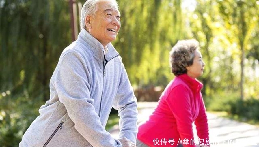 坏习惯|胃病患者,三个坏习惯趁早改掉,若你不重视,胃会越来越差