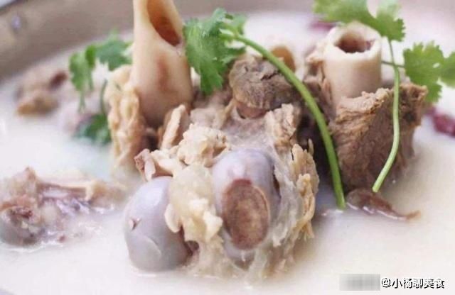 猪身上最“营养”的部位,比排骨好吃,价格还不贵,不买可惜了