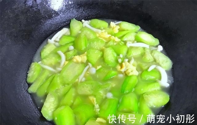 此菜再不吃就要等到明年了，低脂又鲜美，比大鱼大肉好吃多了