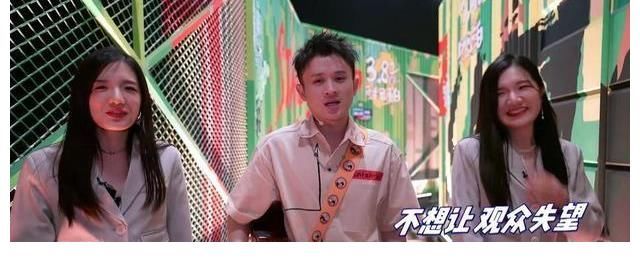 颜怡|《脱口秀大会4》王勉宣布退赛成全杨蒙恩,黑马四人已经淘汰俩