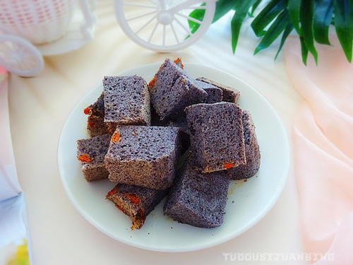 春天，這個小點心多做給家人吃，預防春燥不上火，蒸一蒸就好！