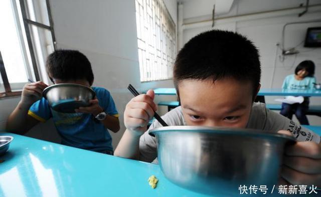 长高|13岁男孩半年长15公分,儿科主任:4种食物长高高,日常多吃