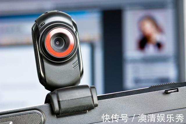 父母|2岁女儿总喊饿,宝妈“疑心”保姆,一查监控,笑得合不拢嘴