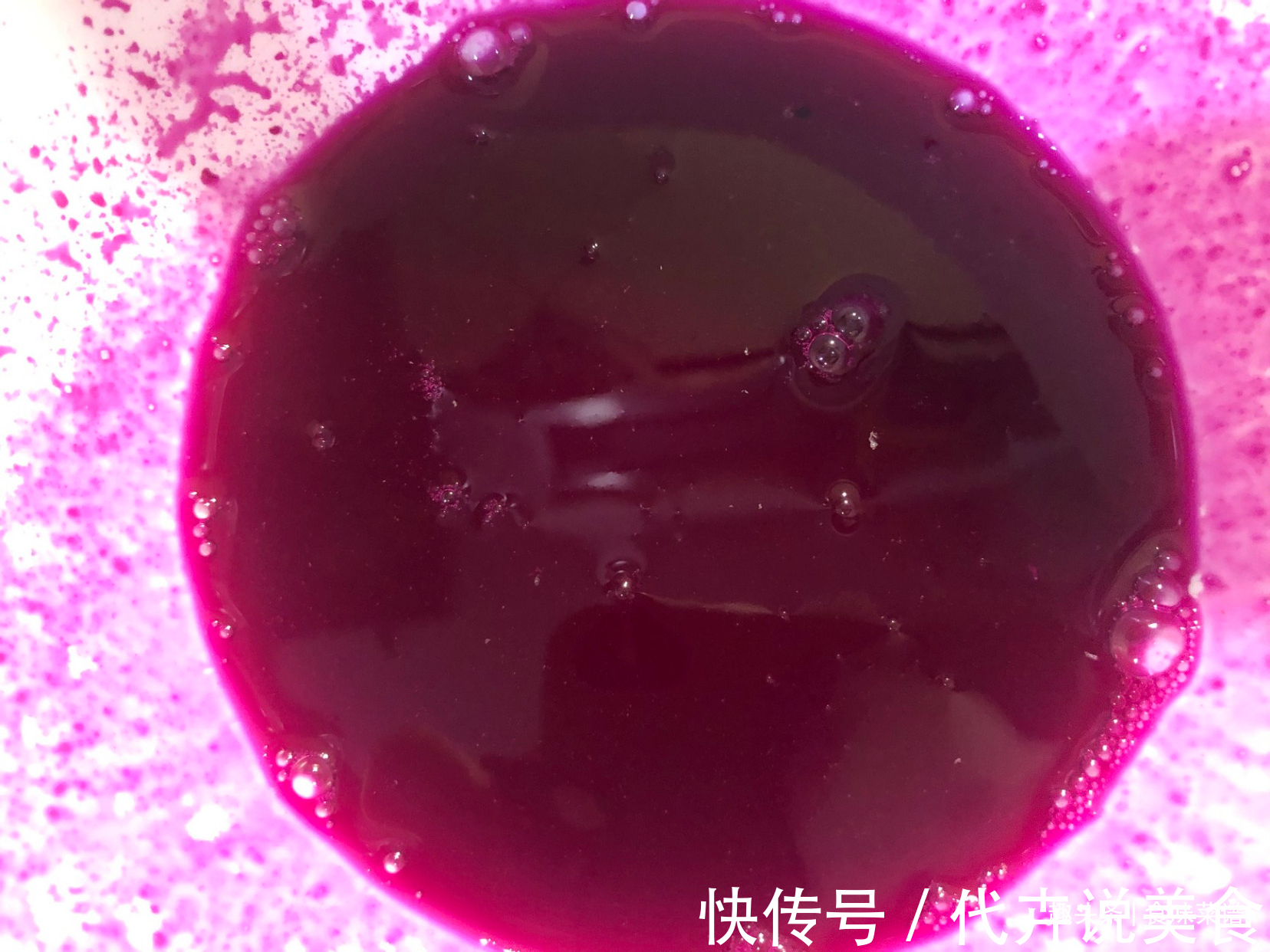 莲藕养生建议多吃莲藕，不炖不炒不凉拌，营养美味，每周必做一次