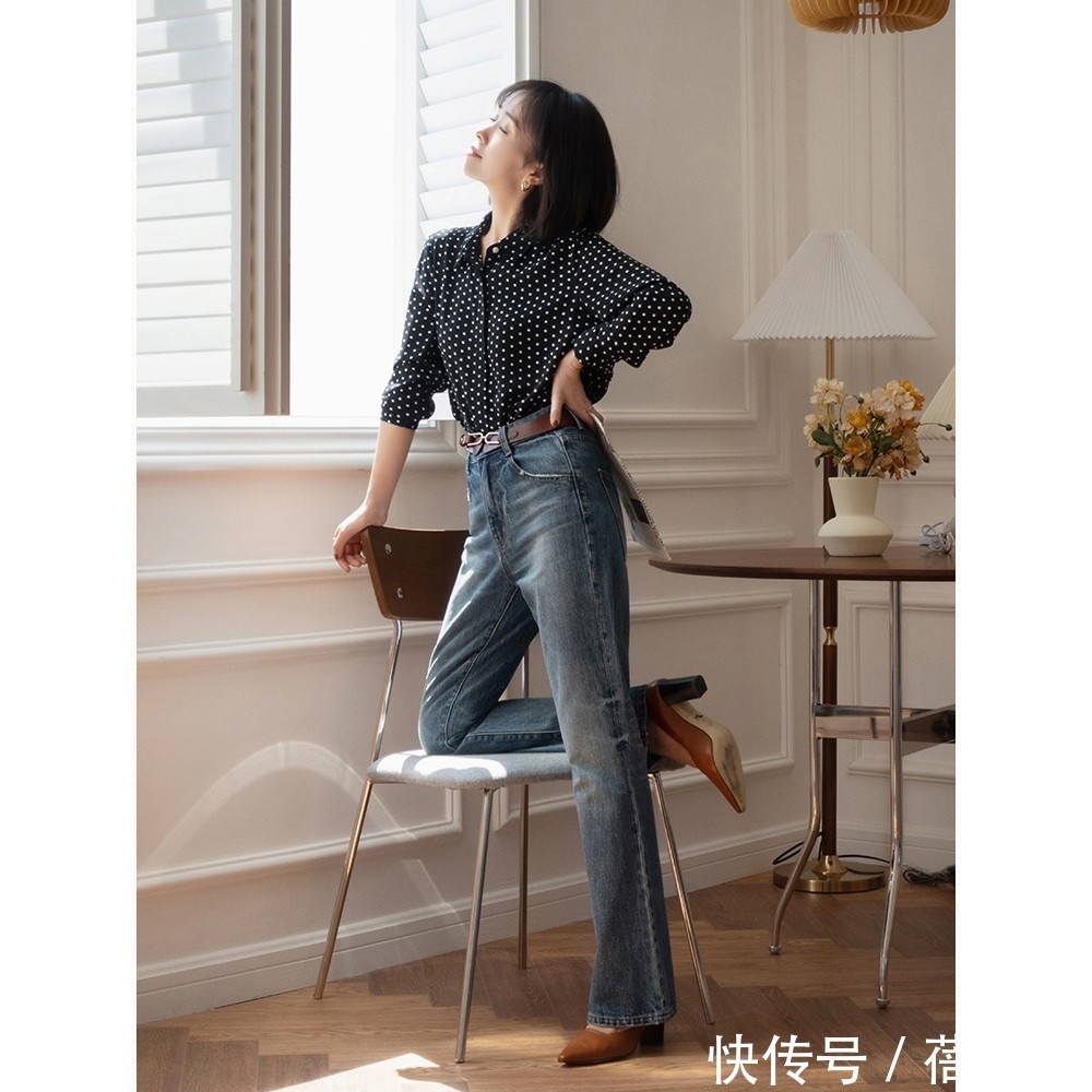 提亮|皮肤黄、黑的女生,秋季选择这5种颜色的衣服,提亮肤色很简单