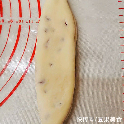 蔓越莓|黯然销魂的蔓越莓椰蓉面包，好吃