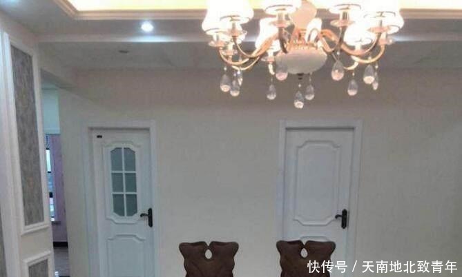 卫生间贴|新房装修很快，2个月就完工了，卫生间贴的瓷砖最多人说漂亮！