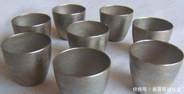 坩埚是什么 上千度的铁水都不能将其熔化 有点厉害 快资讯