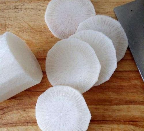  绝配|白萝卜和它是绝配，简单煮一煮，暖胃驱寒，咳嗽不咳，冬天不咳嗽