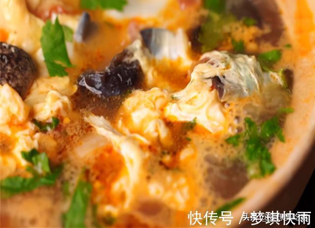 香菜|低脂番茄鸡蛋豆腐羹，健康减脂小套餐，吃得饱饱的减肥