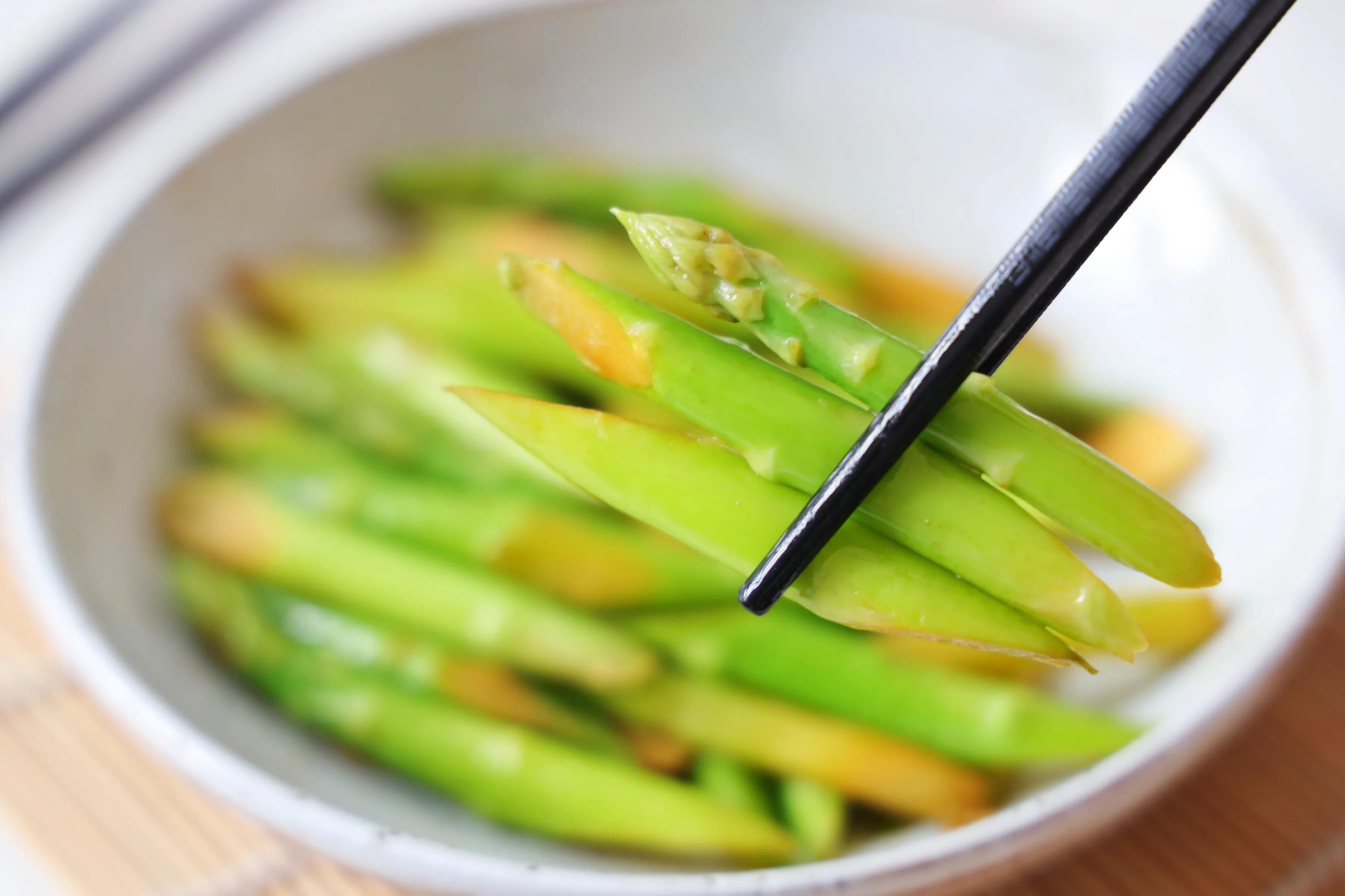 脆嫩|每次遇见这菜，我都要买一些回来吃，简单易做，脆嫩爽口营养美味